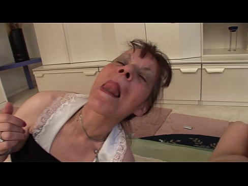 ❤️ To bestemødre og en bestefar har en trekant ️❌ Jævla video hos oss no.xxxner.ru ❤